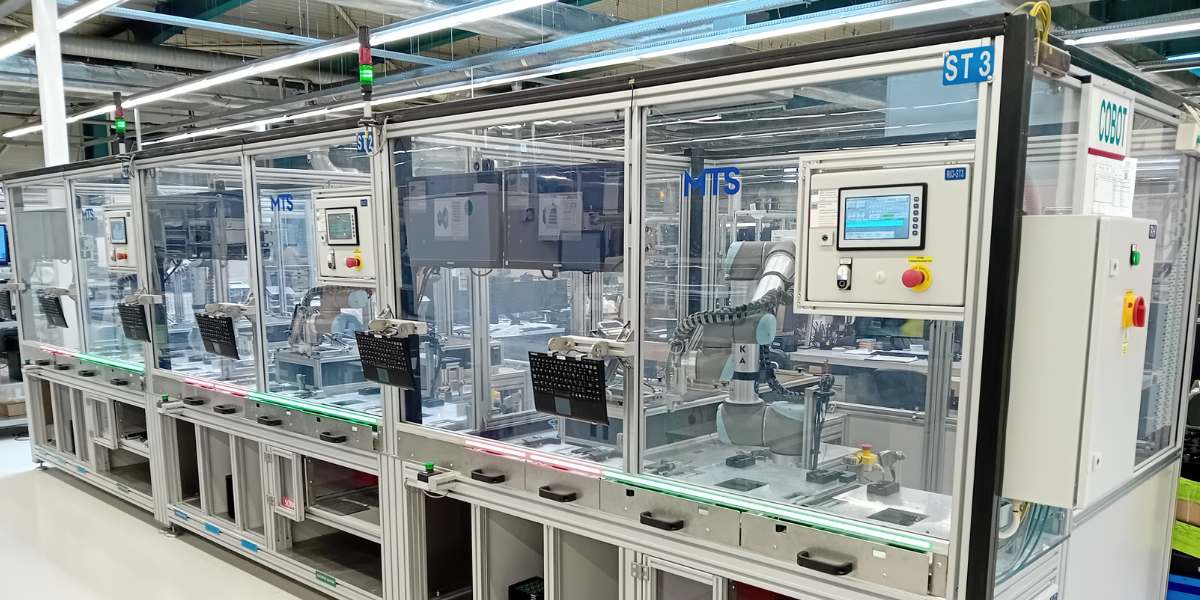 Automated testing cells with cobots